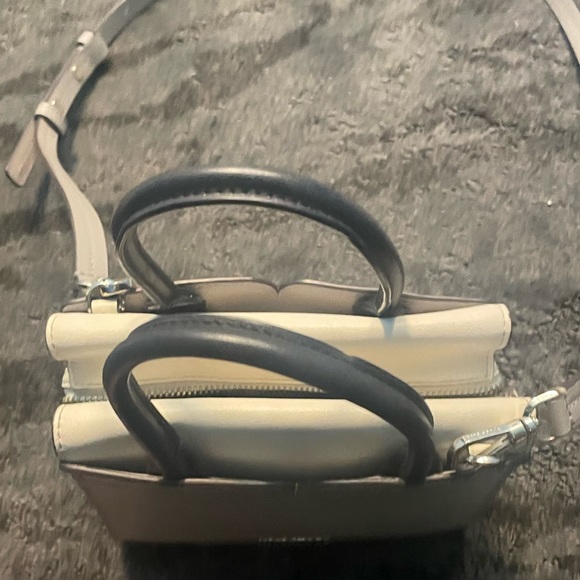 Kate spade purse - Picture 2 of 3